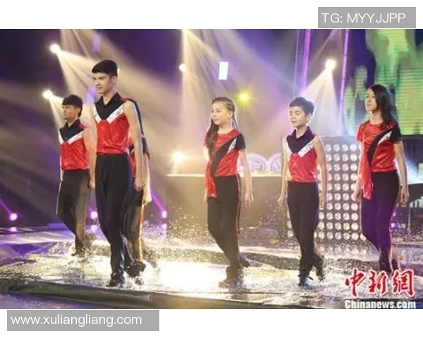 体育MC风采展现：从幕后到舞台的精彩历程与挑战